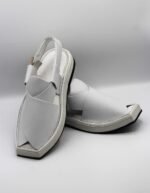 Hand-Made White Kaptaan Chappal